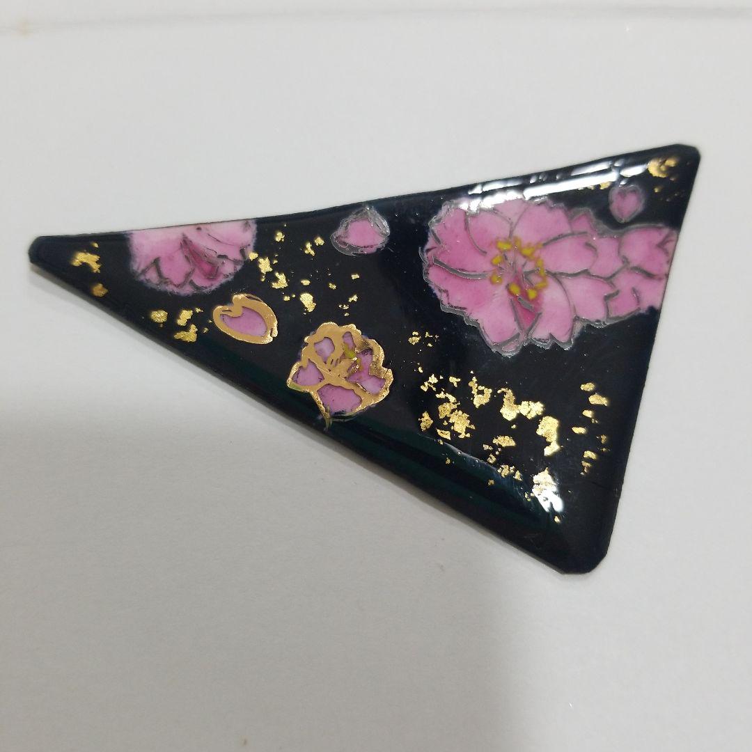 七宝焼 桜のブローチ 99,999円