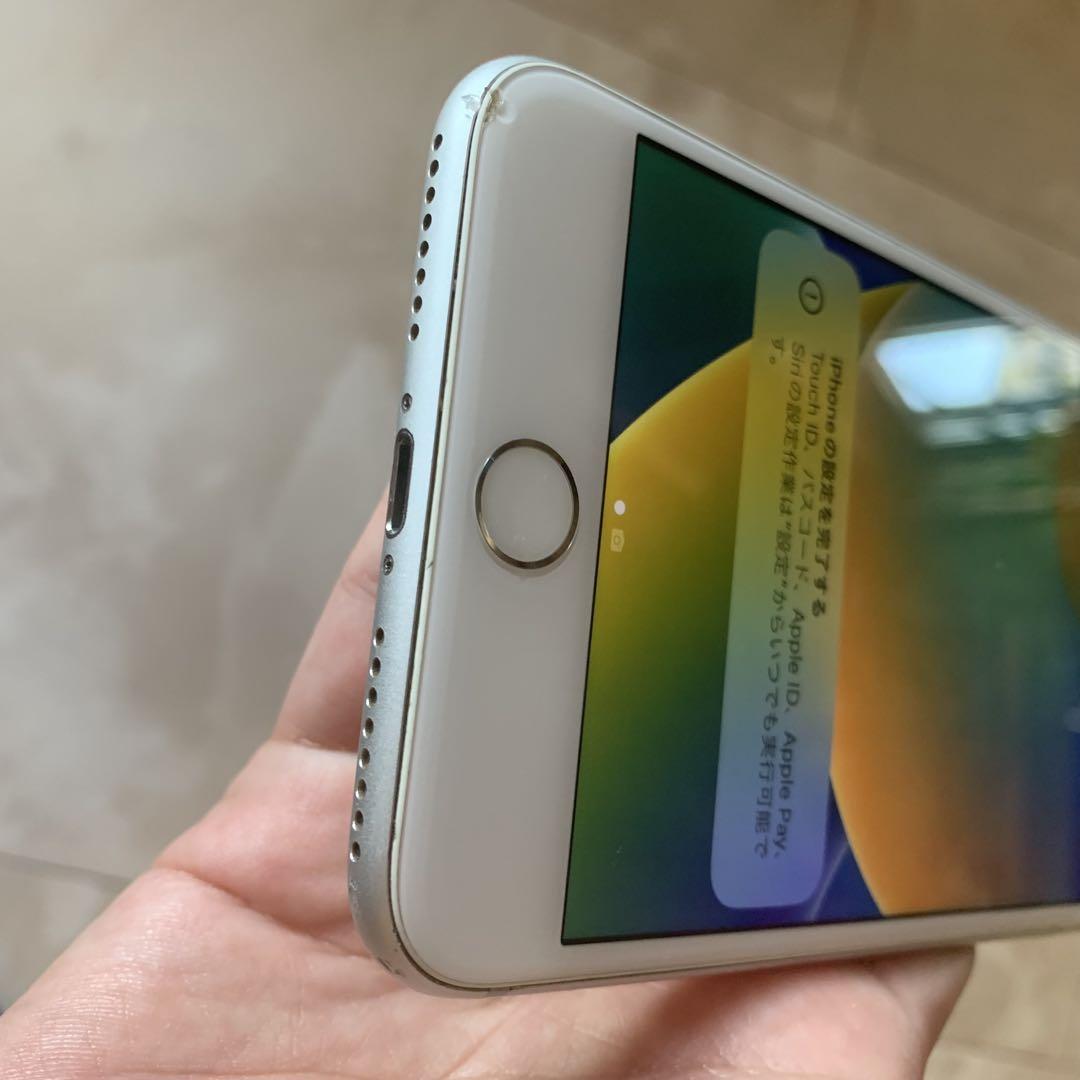 iPhone 8 Plus 64GB SIMフリー ホワイト シルバー 本体