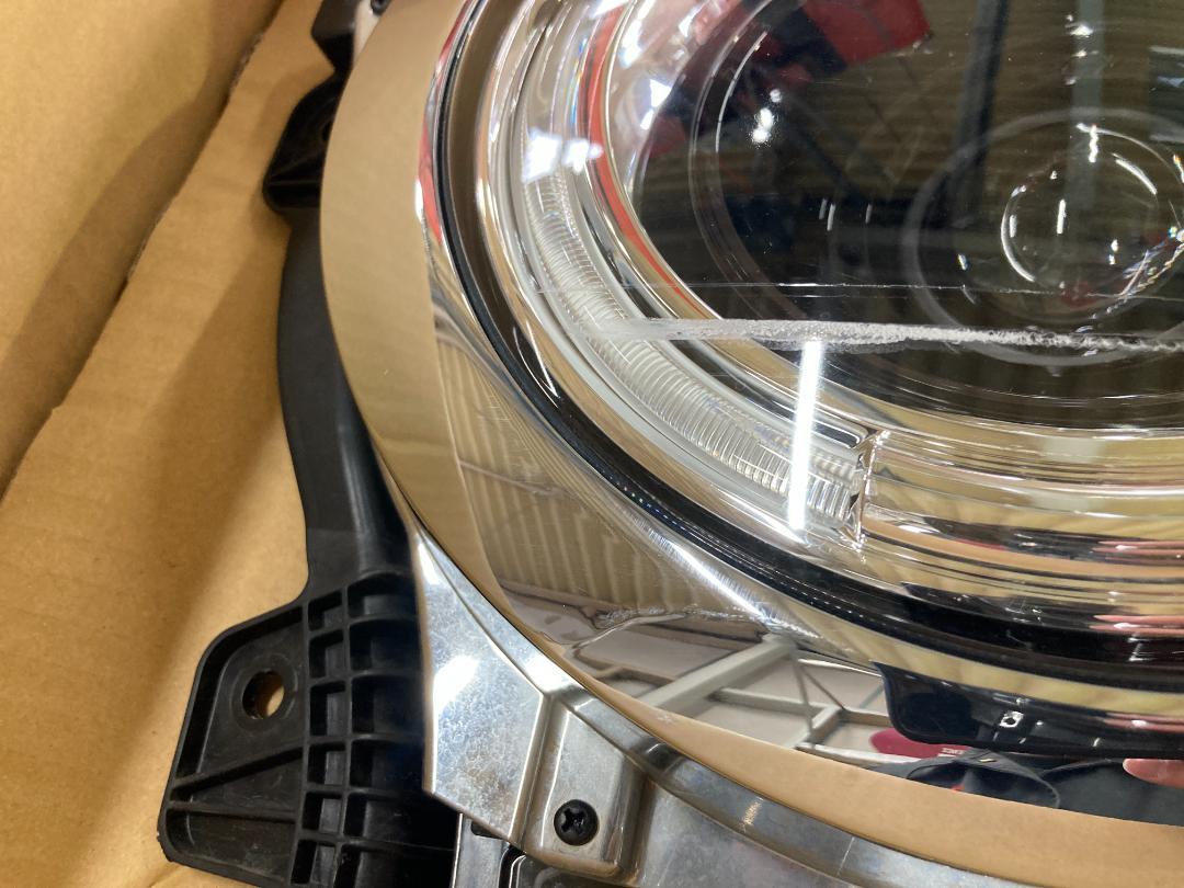 ハスラー 純正 左ヘッドライト　LED