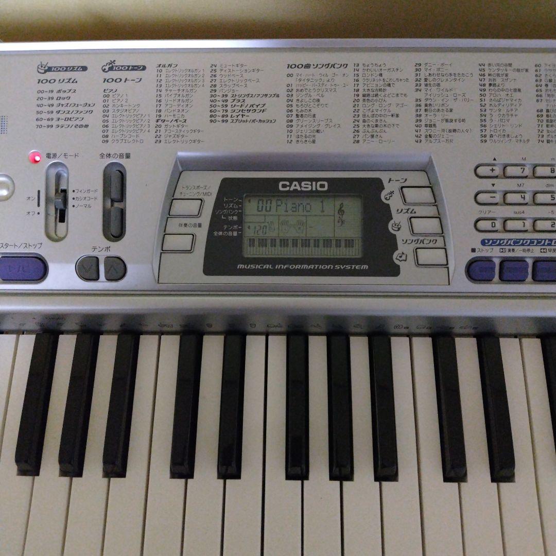 カシオ　キーボード　CTK-496