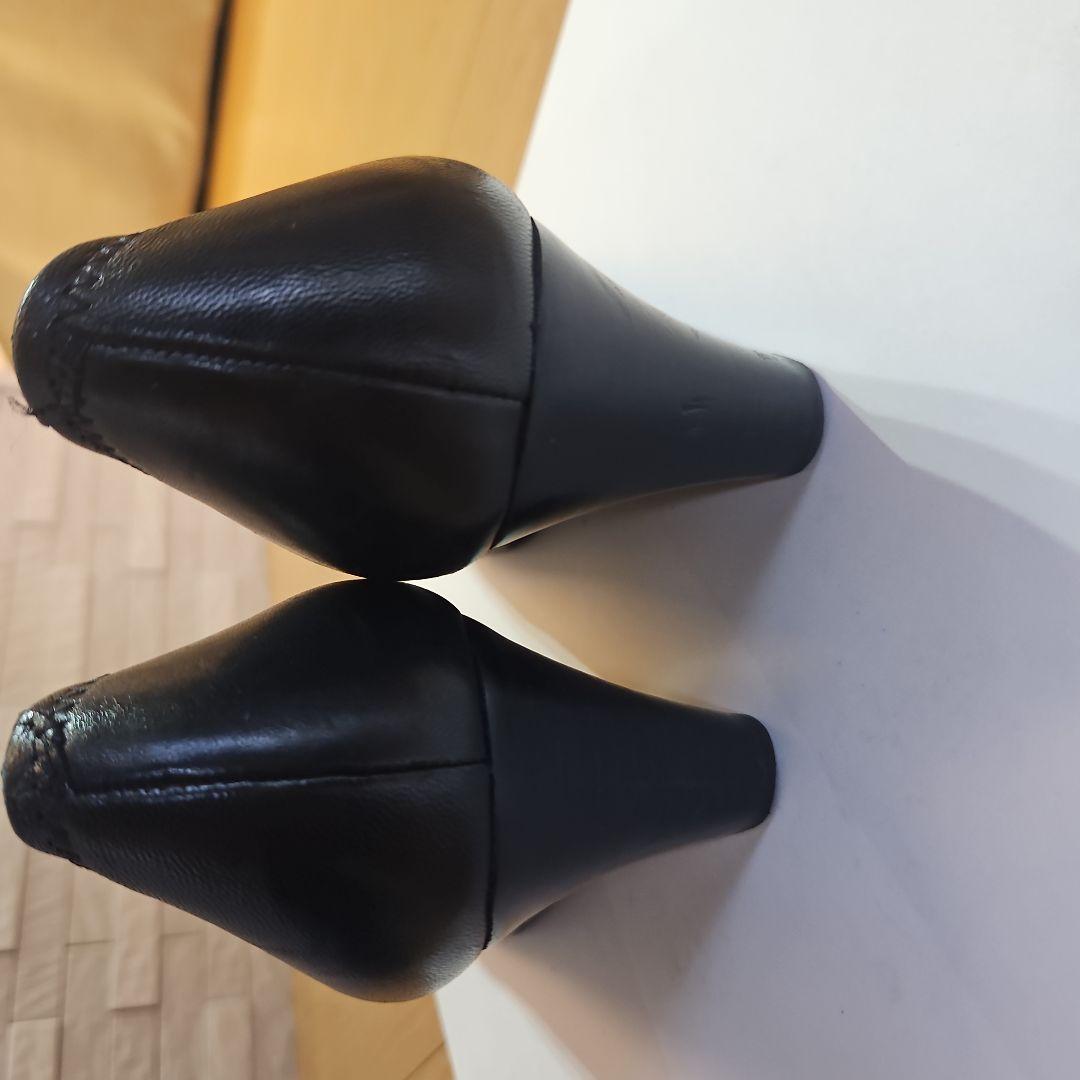 トリーバーチ　ブラック パンプス ウエッジソール 25㎝　ロゴ金具