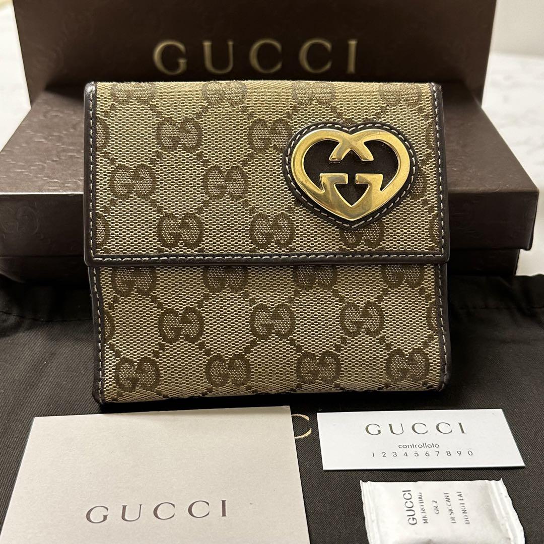 新品同様‼️ グッチ　GUCCI 財布　折り財布　GGキャンバス　ラブリーハート