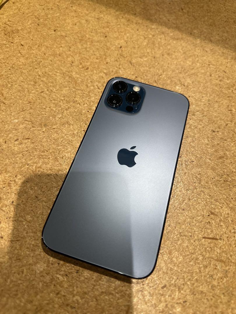 iPhone 12Pro 256GB バッテリー82%