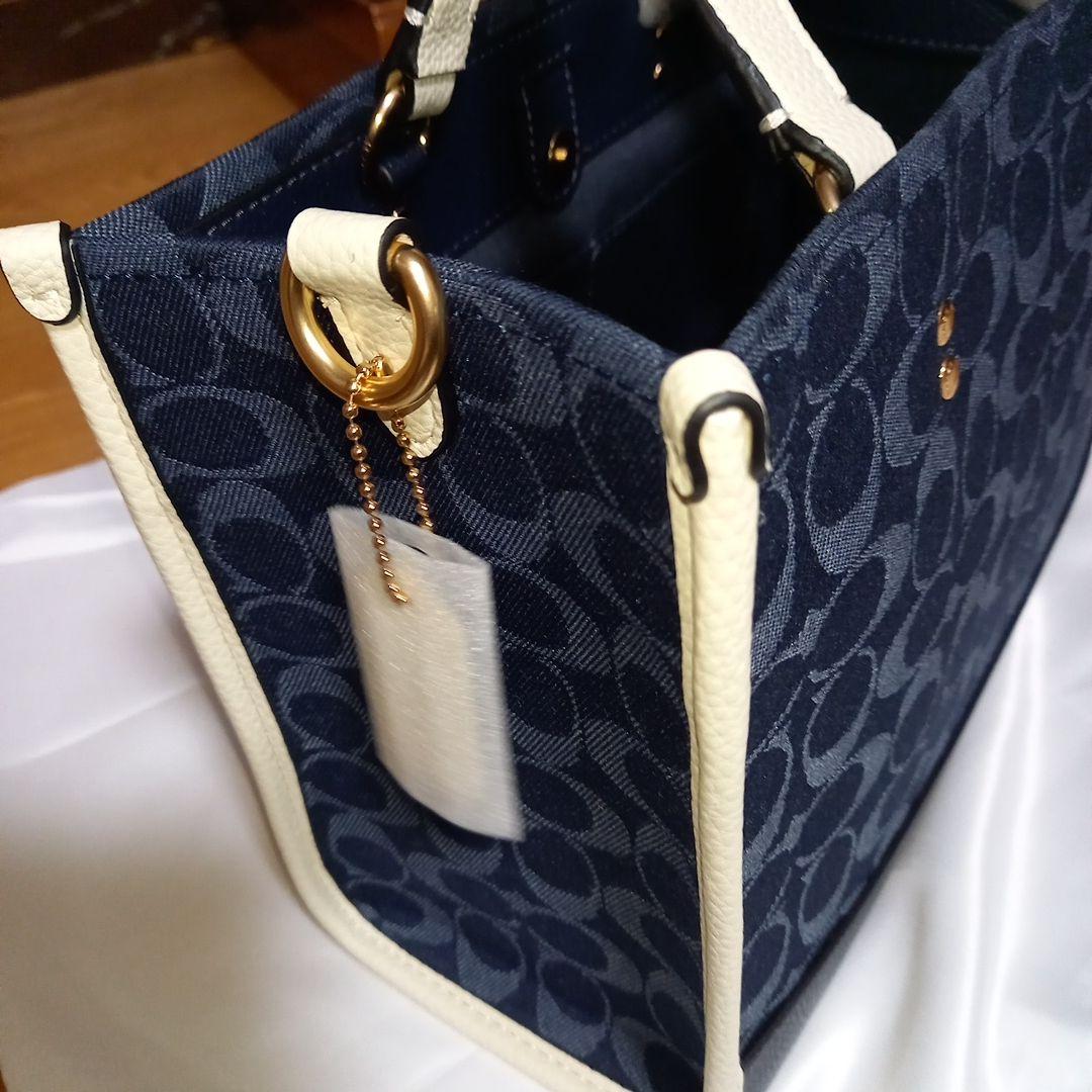 リラックマ新品COACH ネイビー ホワイトトートデニム バッグデンプシー