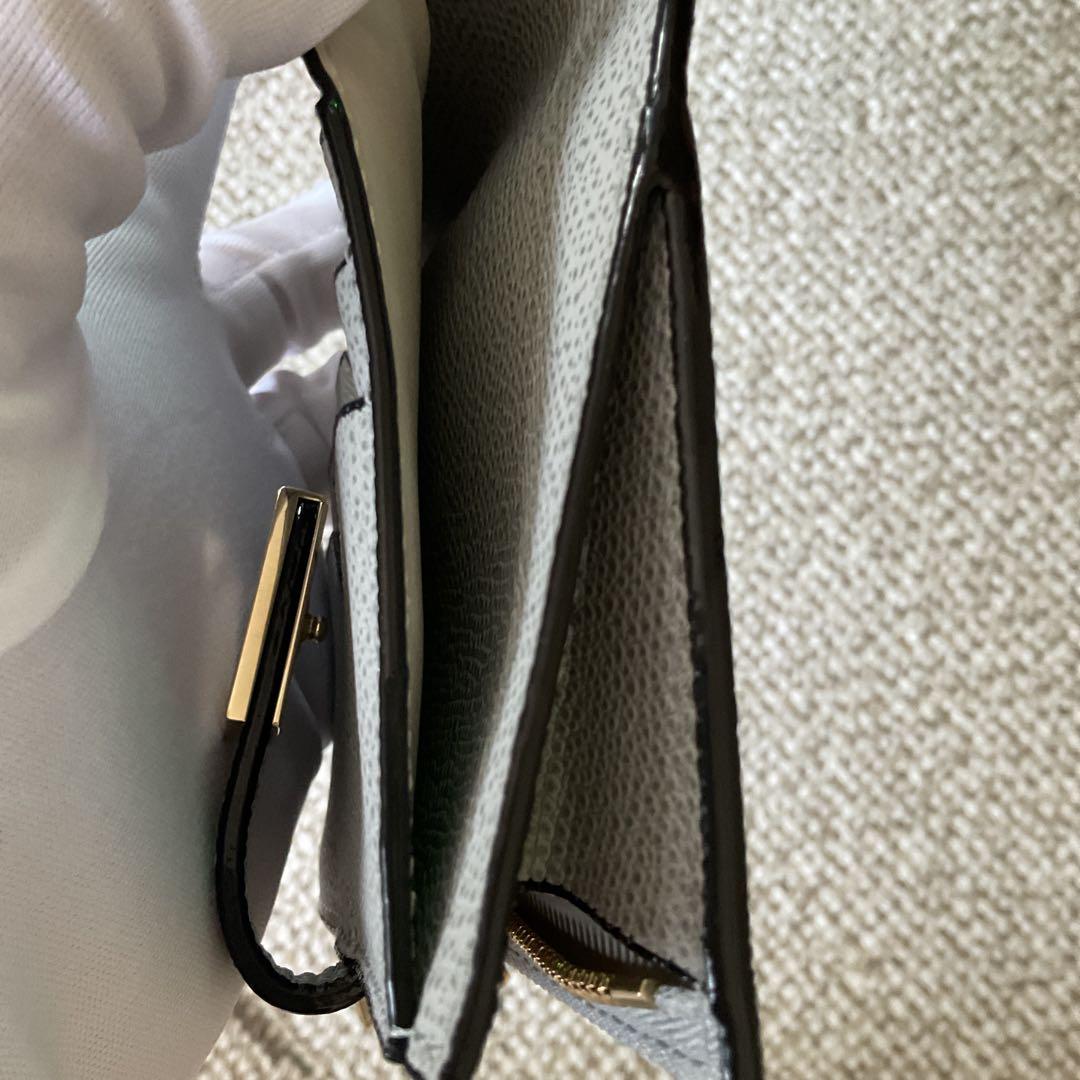 [新品未使用]Valextra スナップ付き二つ折り ６カード