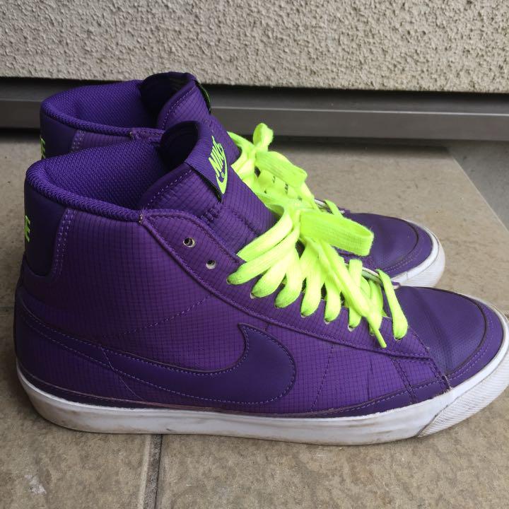 メルカリ Nike スニーカー 紫 パープル ナイキ 4 600 中古や未使用のフリマ メルカリ Nike スニーカー 紫 パープル ナイキ 4 600 中古や未使用のフリマ