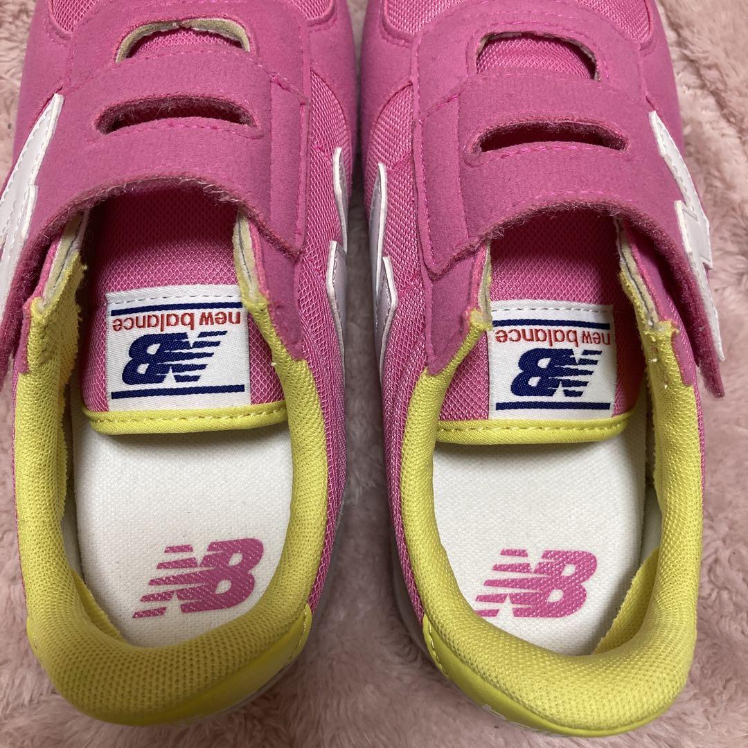 スニーカー Momo