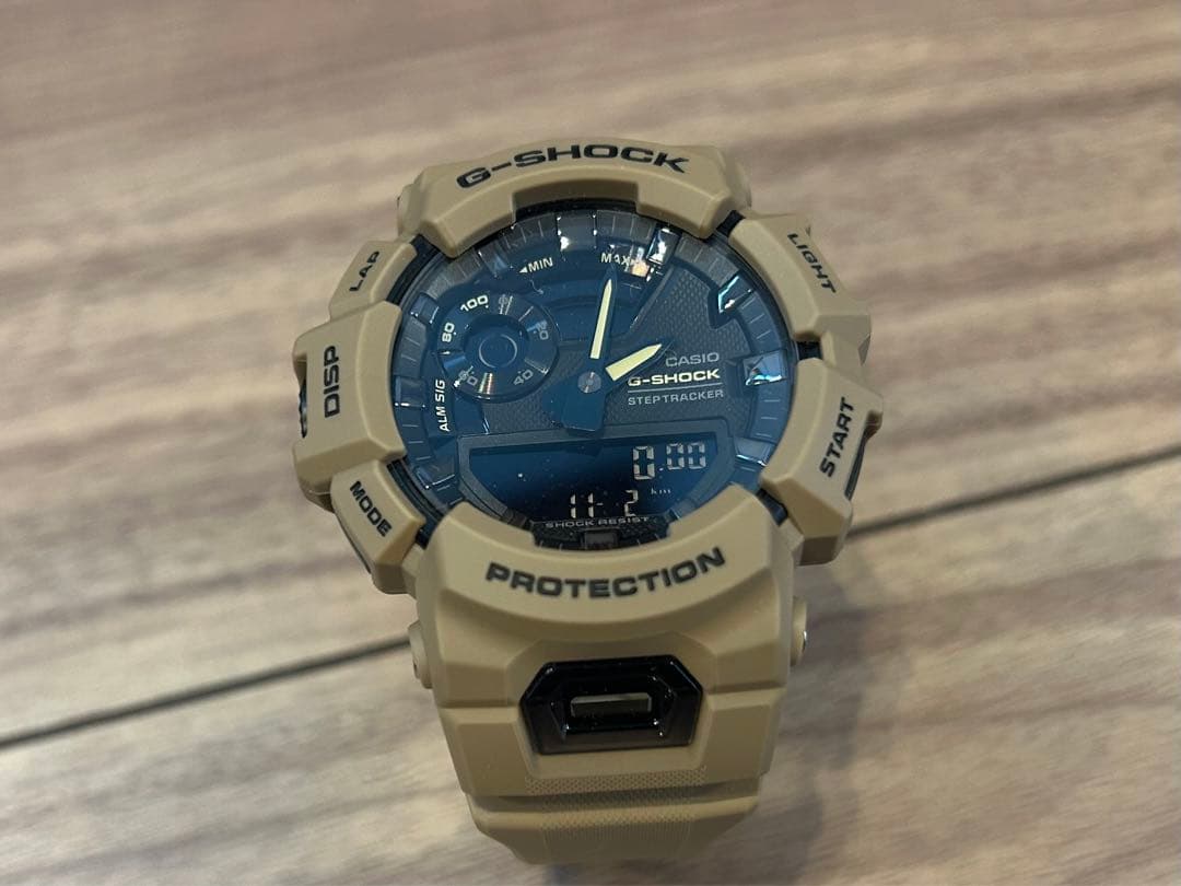 G-SHOCK GBA-900UU-5Aカーキブラウンミリタリー