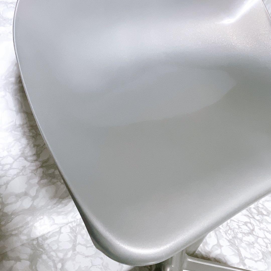 Kartell ハイスツール　スプーンチェア　アルミニウムカラー