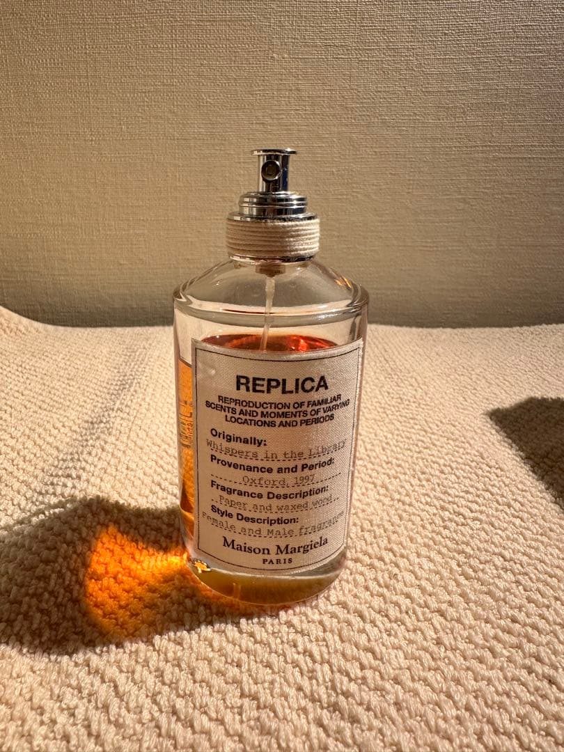 国内正規品 メゾン マルジェラ REPLICA ウィスパーインザライブラリー メゾン マルジェラ］レプリカ オードトワレ ウィスパー イン ザ ライブ