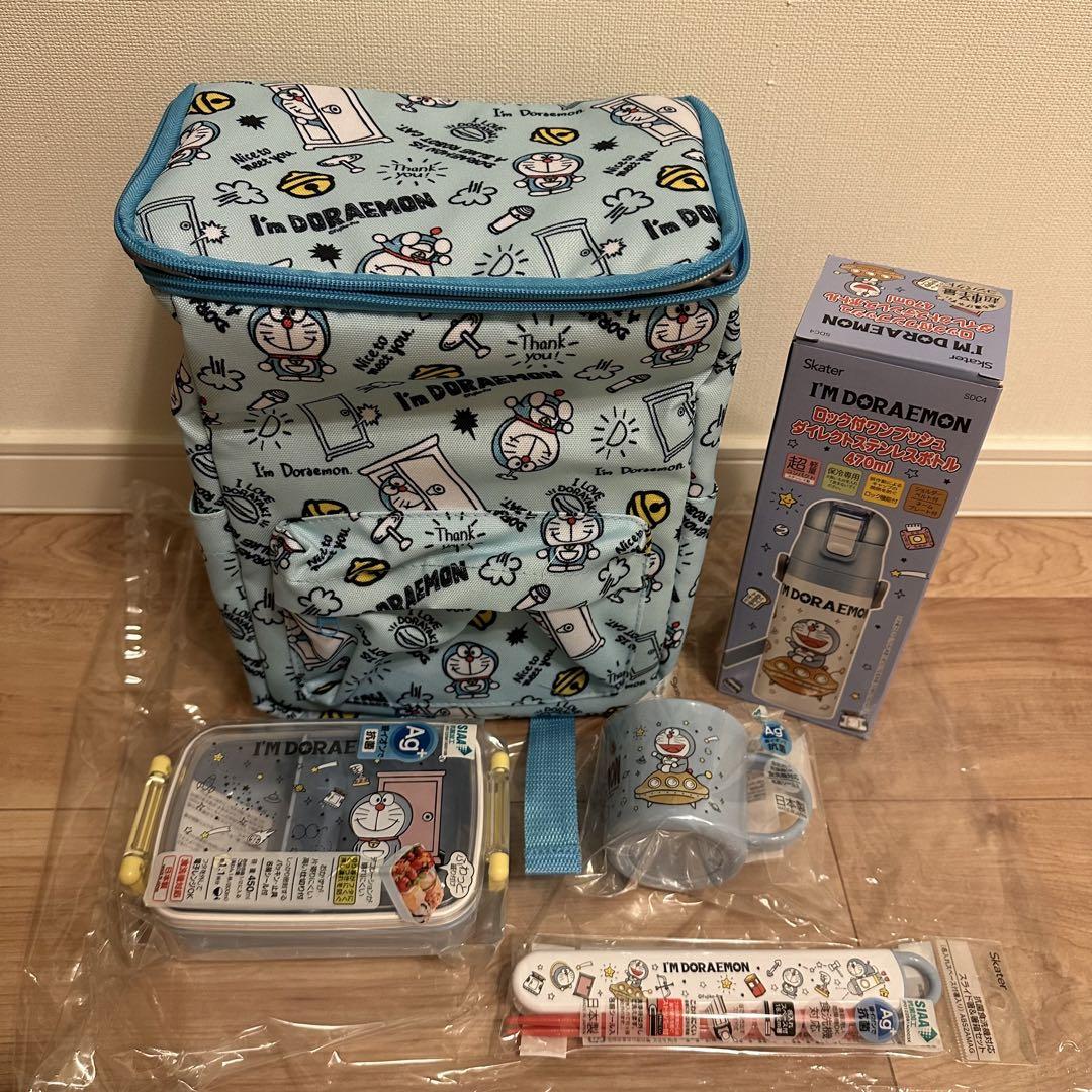 【新品未使用】ドラえもん 5点セットリュック 水筒 お弁当箱 コップ お箸