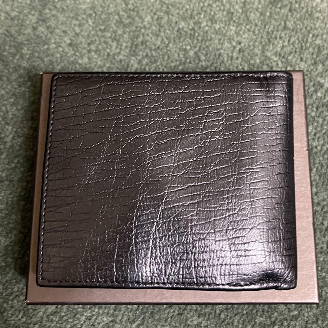 GUCCI二つ折り財布