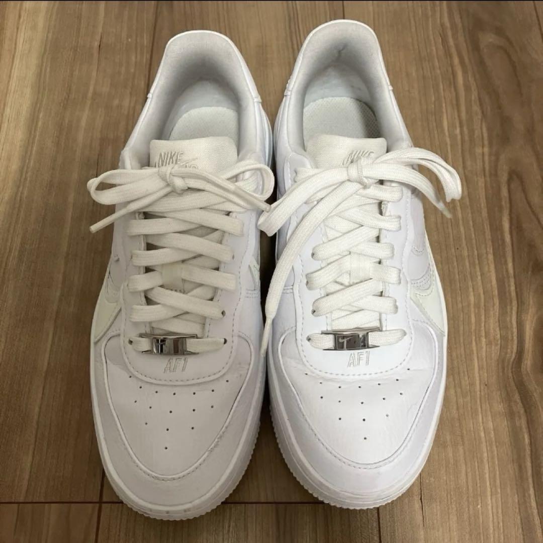 NIKE エアフォース1 24 プラットフォームDJ9946-100 スニーカー