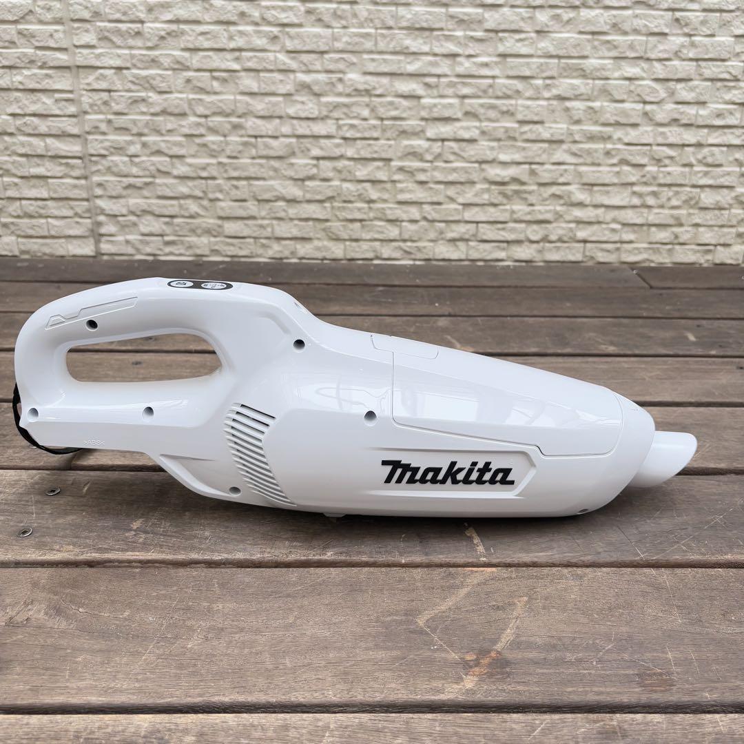 makita マキタ CL107FD クリーナー 掃除機 サイクロン　付属品多数
