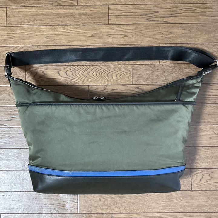 通販お得 名品 ナイロン ショルダーバッグ 定価4.8万円 NhKxP-m51758069135 COACH コーチ ヴァリック お得定番人気