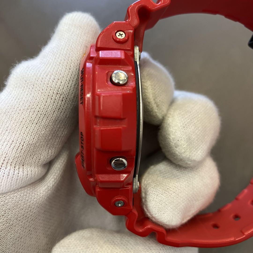G-SHOCK ワンピースコラボ モンキー・D・ルフィモデル 未使用に近い 美品 G-SHOCK ワンピースコラボ モンキー・D・ルフィモデル