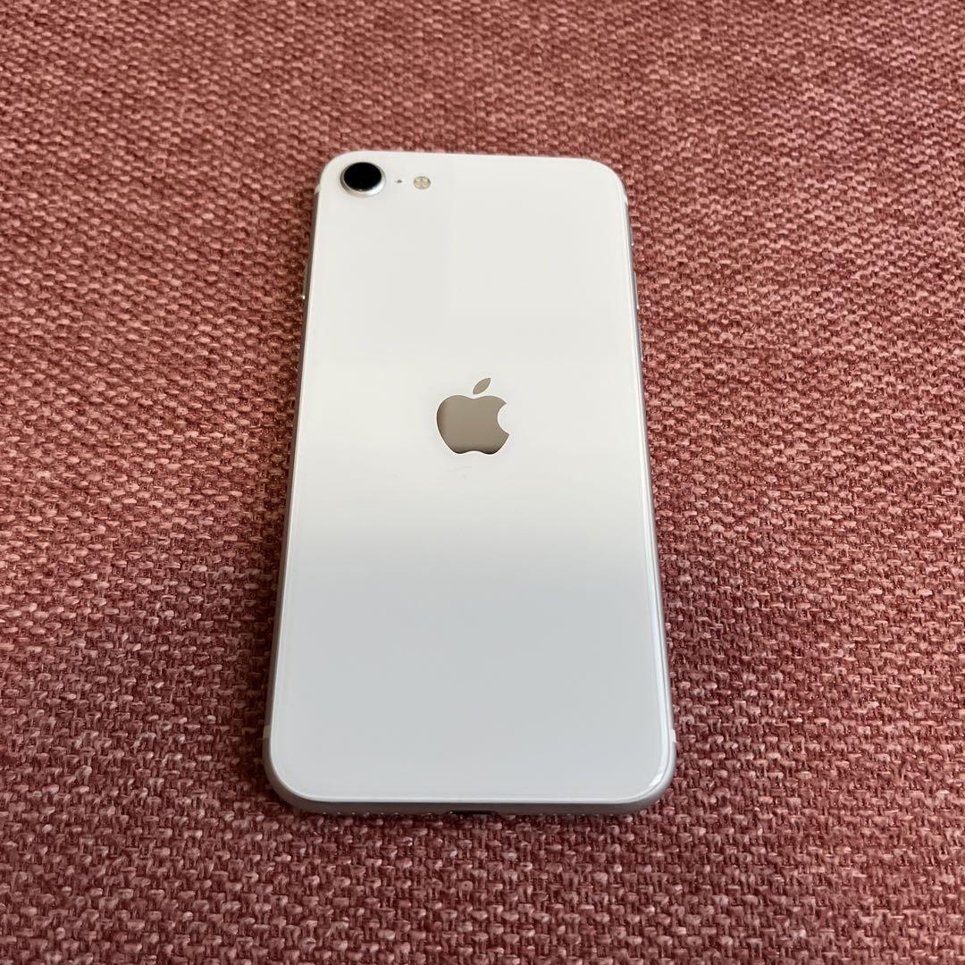 iPhone SE 第２世代 64GB ホワイト