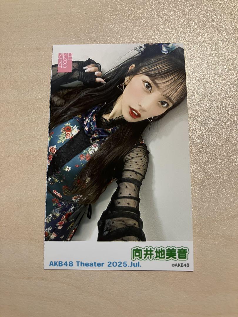 向井地美音　AKB48 グッズ購入特典　直筆サイン入りチェキ 向井地美音 AKB48 グッズ購入特典 直筆サイン入りチェキ