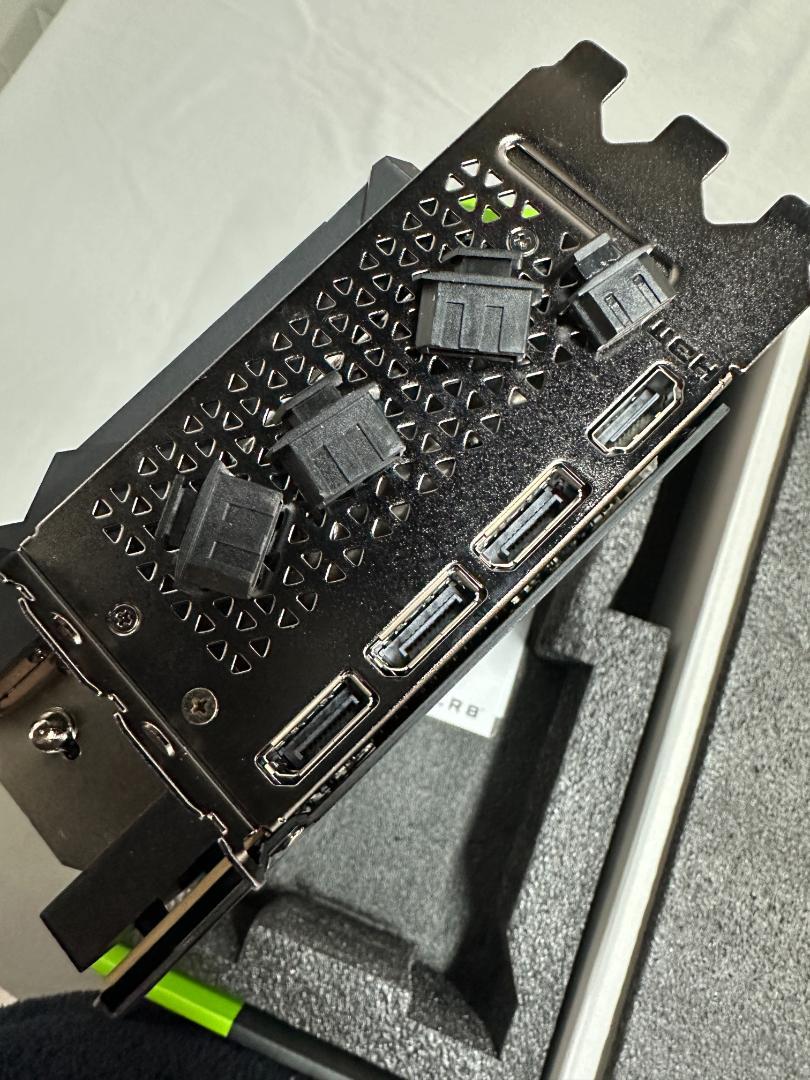 グラフィックボード・グラボ・ビデオカード PNY GEFORCE RTX 4090 24GB XLR8 GAMING