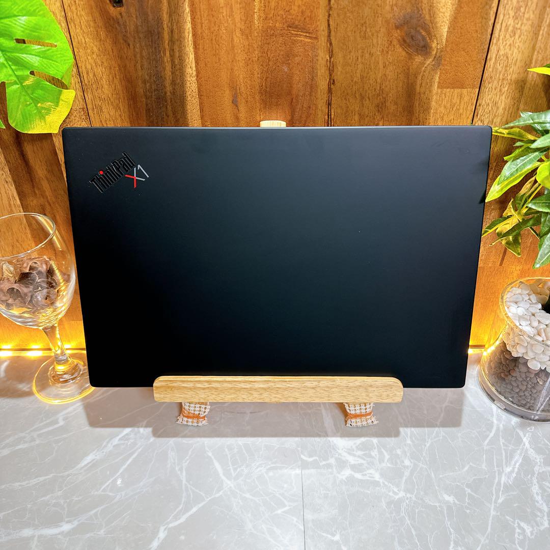 i7