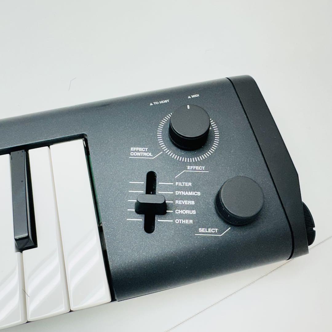 YAMAHA ショルダーキーボード　シンセサイザー　SHS-500