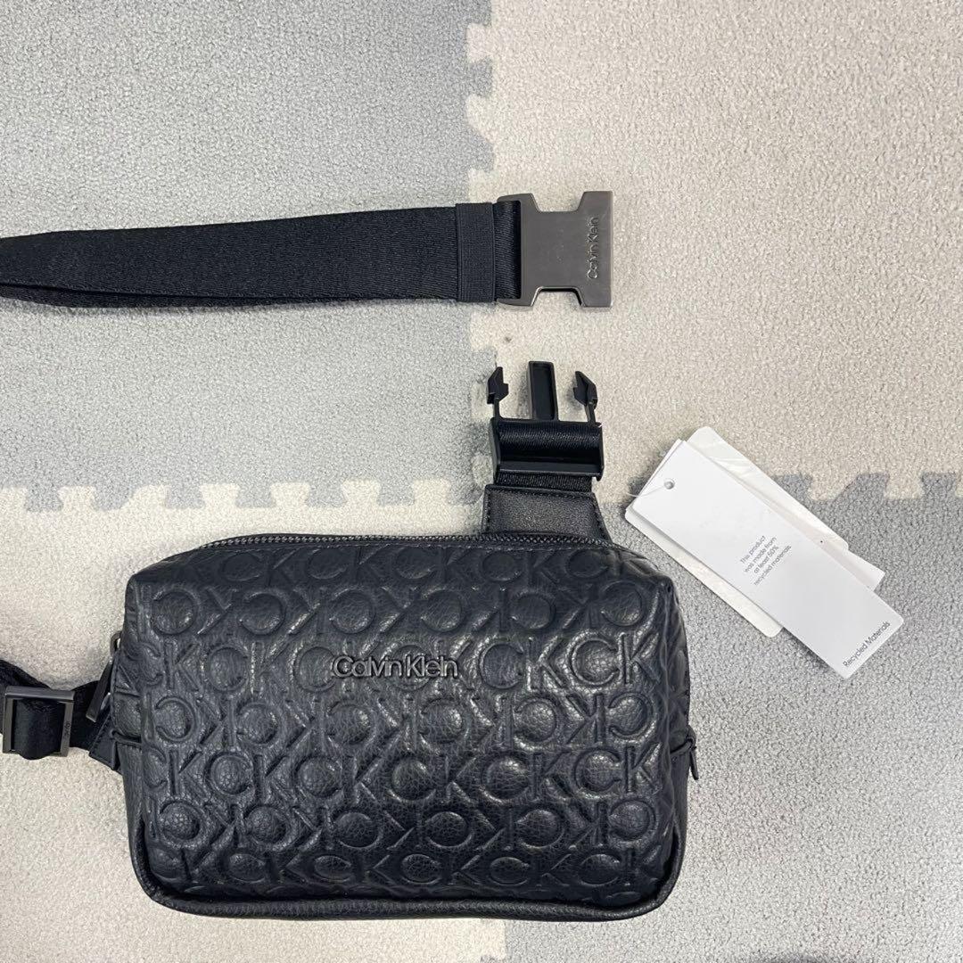 新品未使用品　calvin klein ボディバッグ　ブラック　カルバンクライン