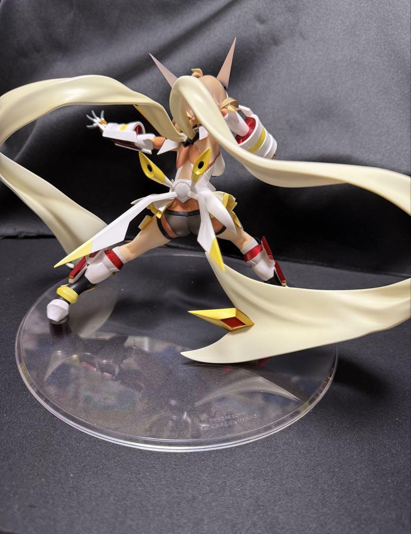 戦姫絶唱シンフォギア 橘響 フィギュアセット売り