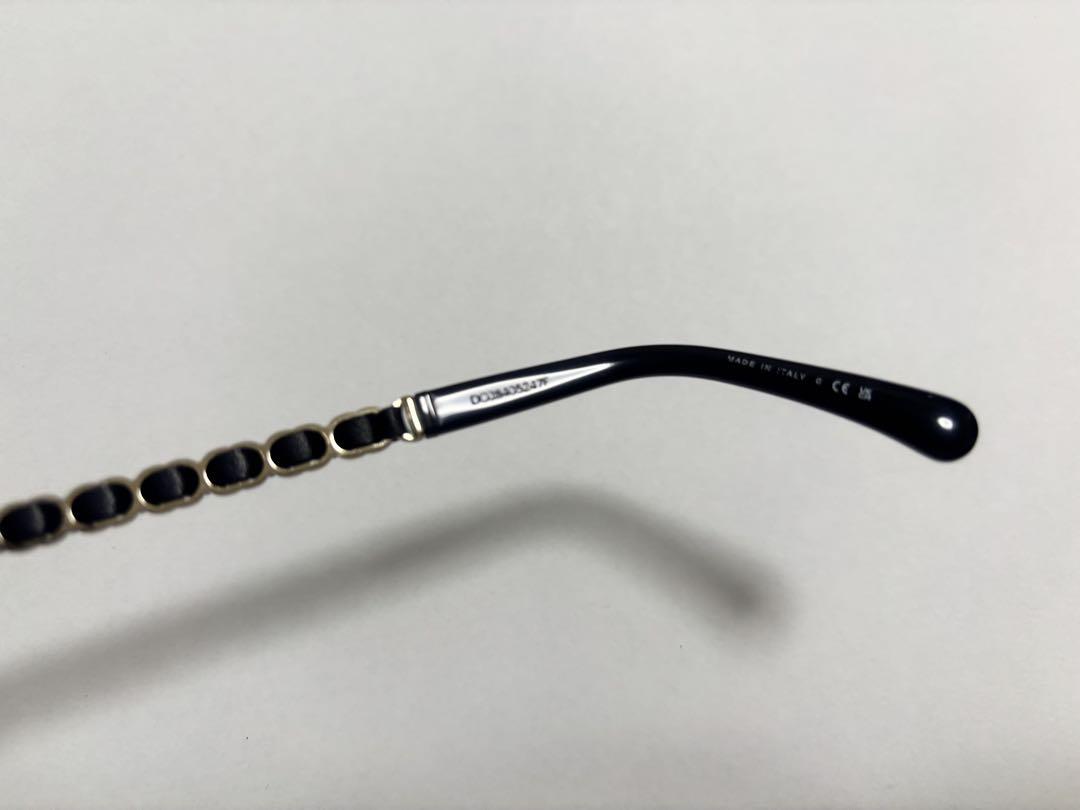 ほぼ未使用 CHANEL ラウンドシェイプ チェーン デザイン