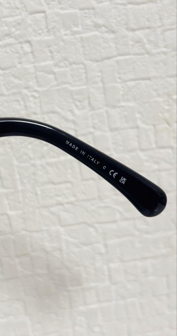 ほぼ未使用 CHANEL ラウンドシェイプ チェーン デザイン