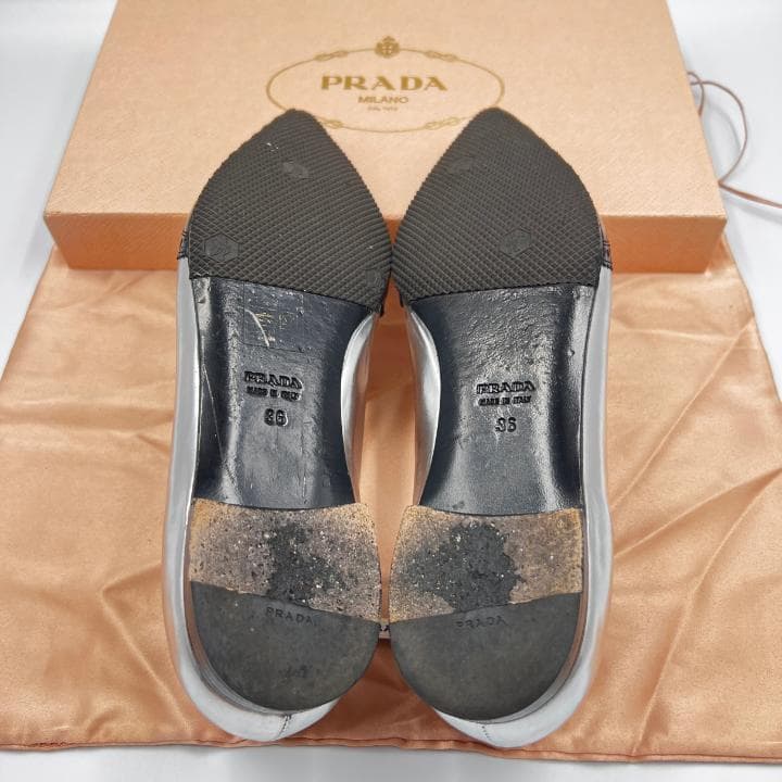 ✨超美品✨プラダ パンプス ローファー カッター 銀 靴 シルバー 黒