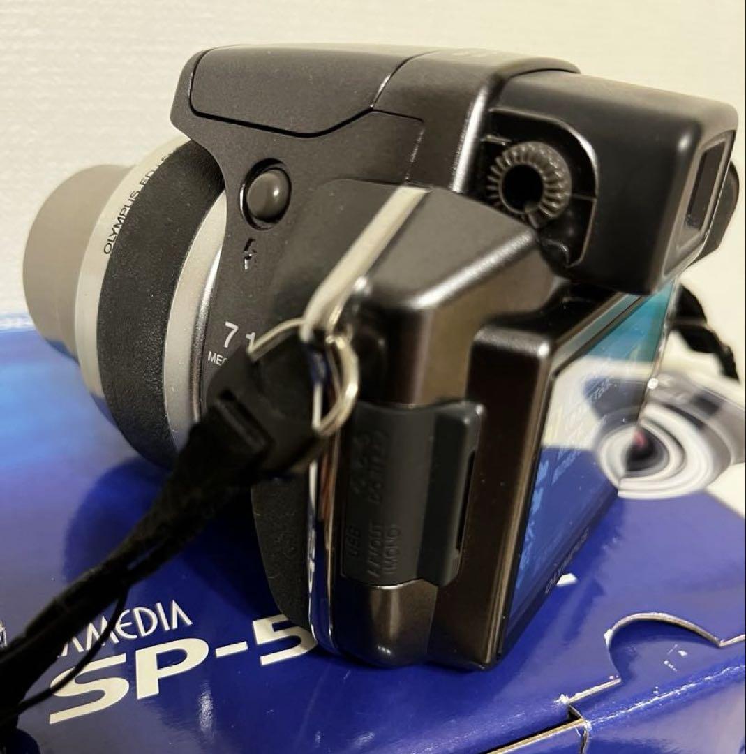 （外箱、xDピクチャーカード付き）OLYMPUS デジカメSP-550UZ