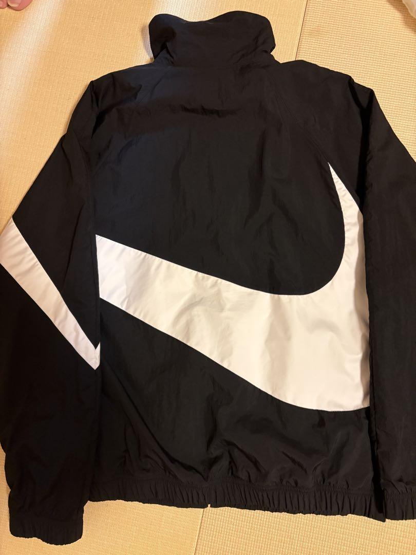 Nike ナイロンジャケット Lサイズ 黒/白