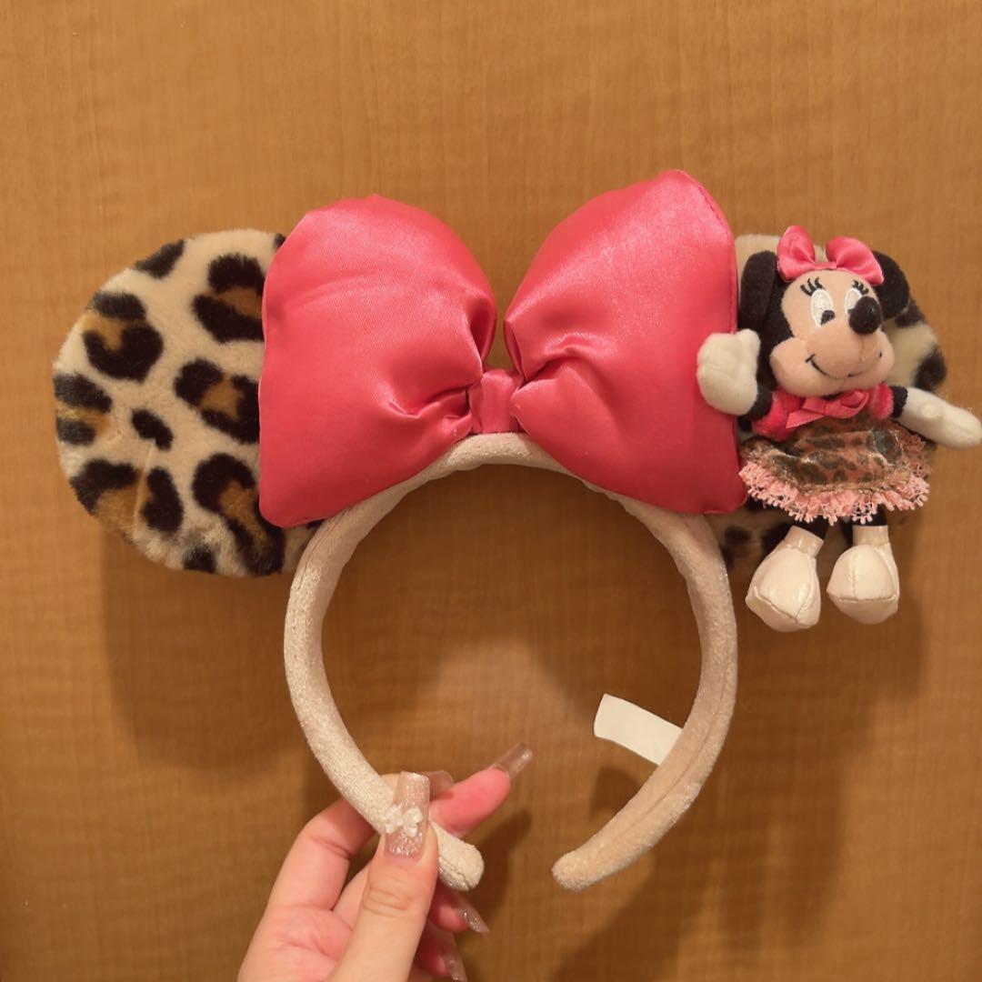 【美品】ミニー ヒョウ柄カチューシャ 廃盤