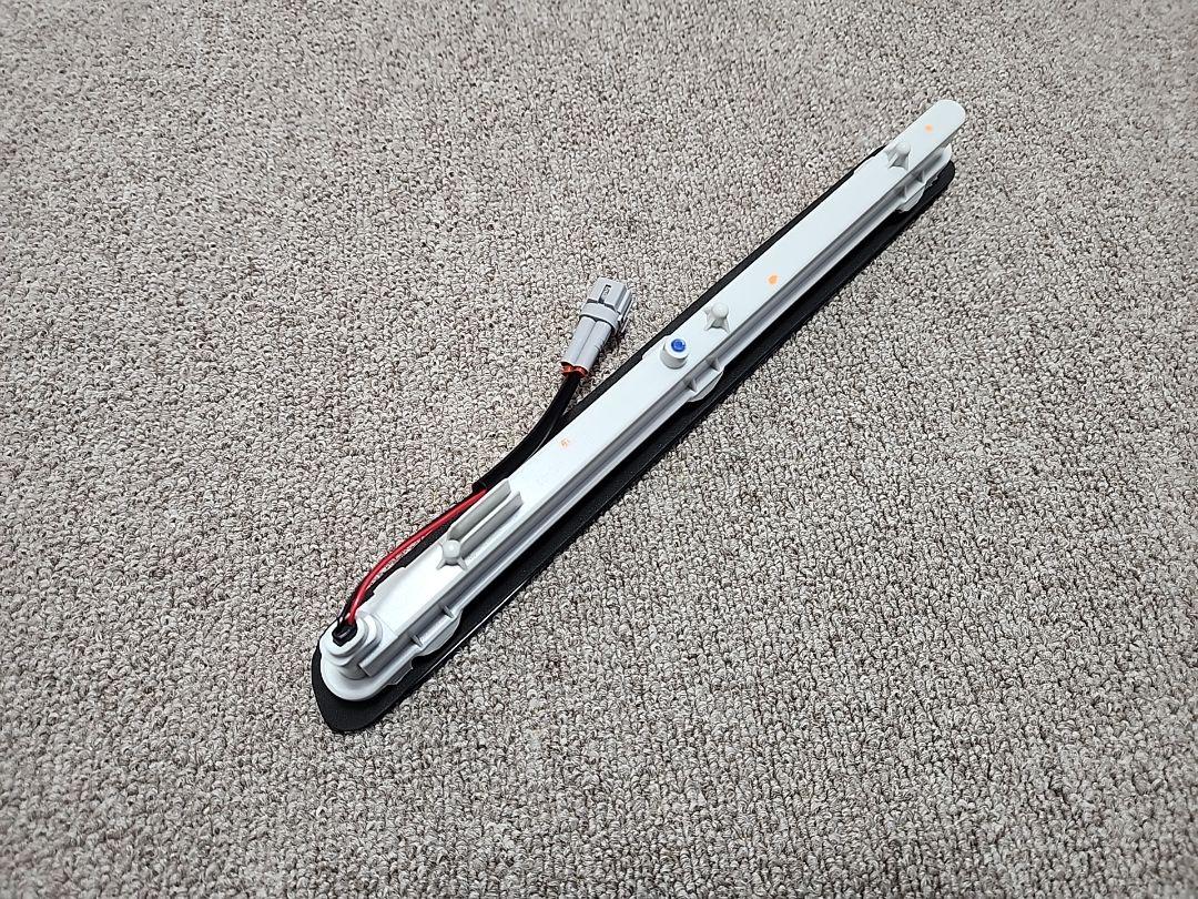 ハイラックス　純正交換タイプ　サードブレーキ