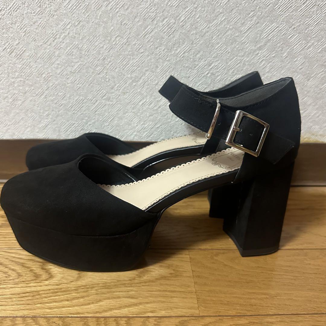 セパレートストラップパンプス　　MISCH MASCH