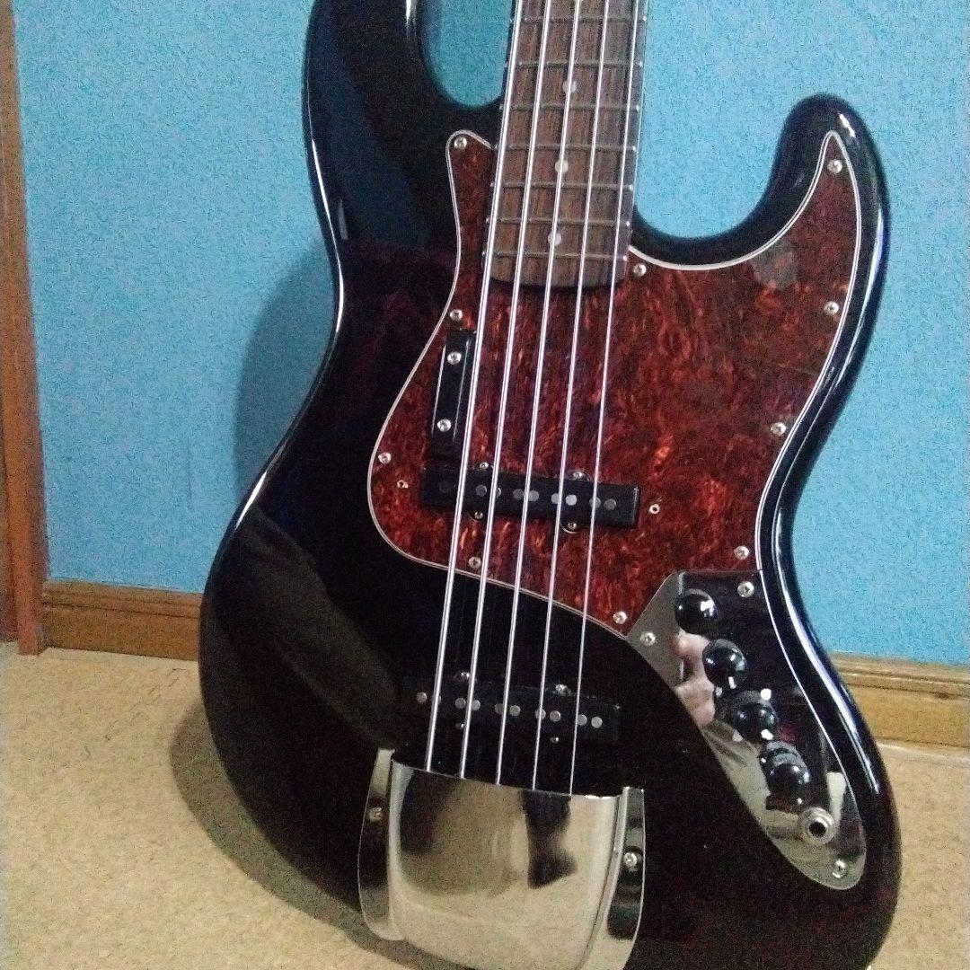 ken smith design 5弦ベース