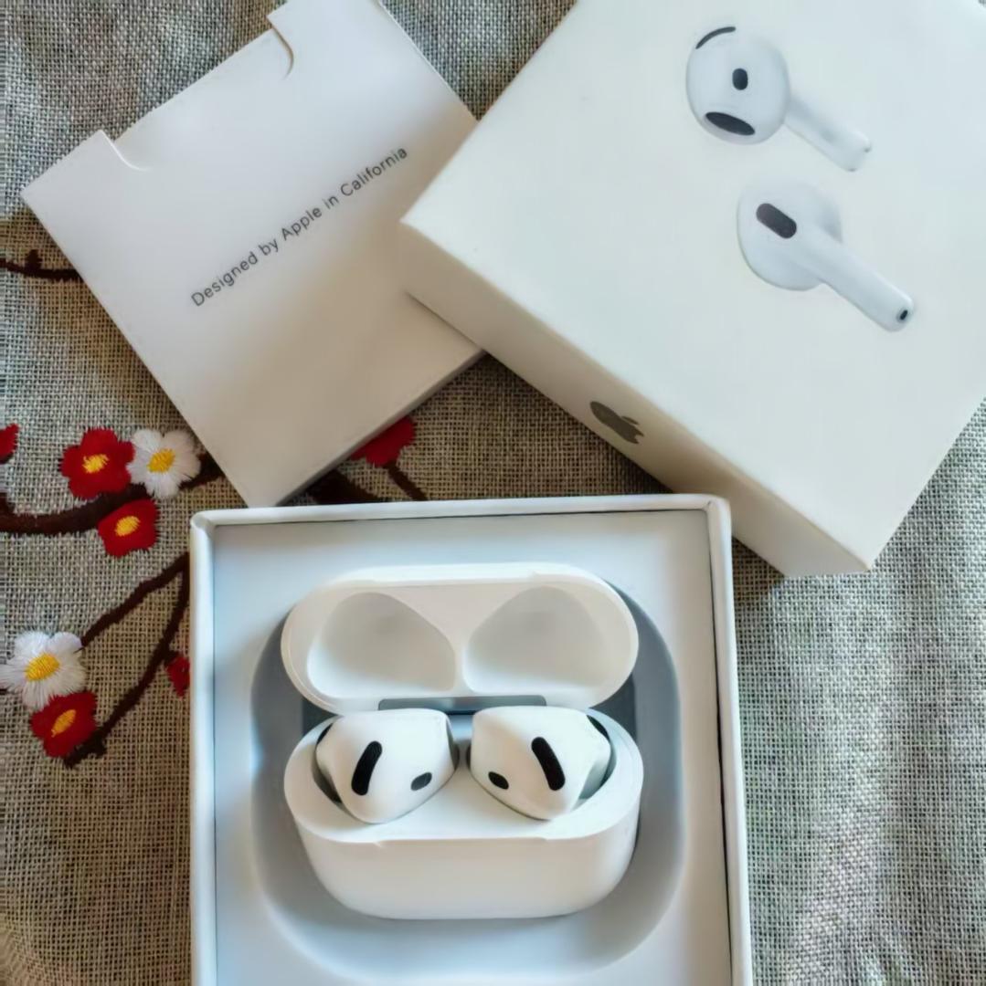 AirPods 第4世代 ANC AirPods 第4世代 ANC