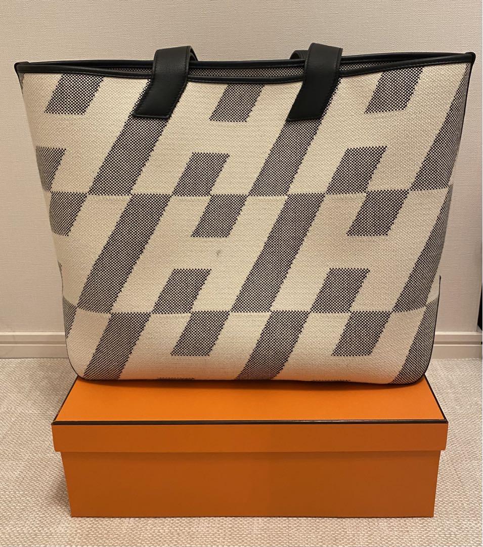 エルメス アンビエ キャンバストートバッグ PMサイズ ノワール HERMES エルメス トートバッグ ガーデンパーティ PM サイズ36