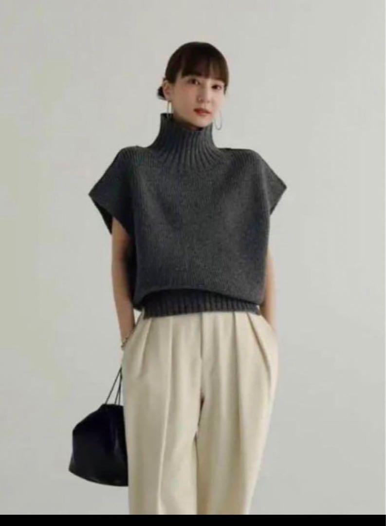 トップス louren turtleneck knit vest louren turtleneck knit vest - メルカリ