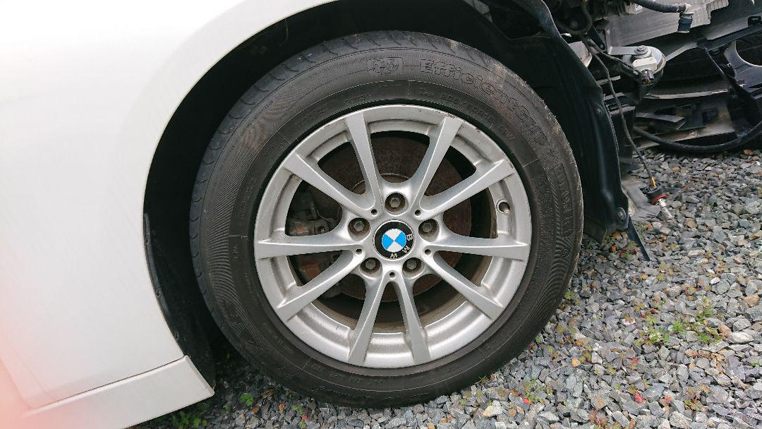 F30 ホイール ガリ傷あり 画像1