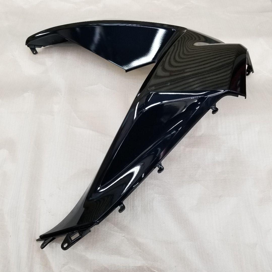 ベトナムホンダ 純正 PCX JF56 右側フロントカバー 6,377円