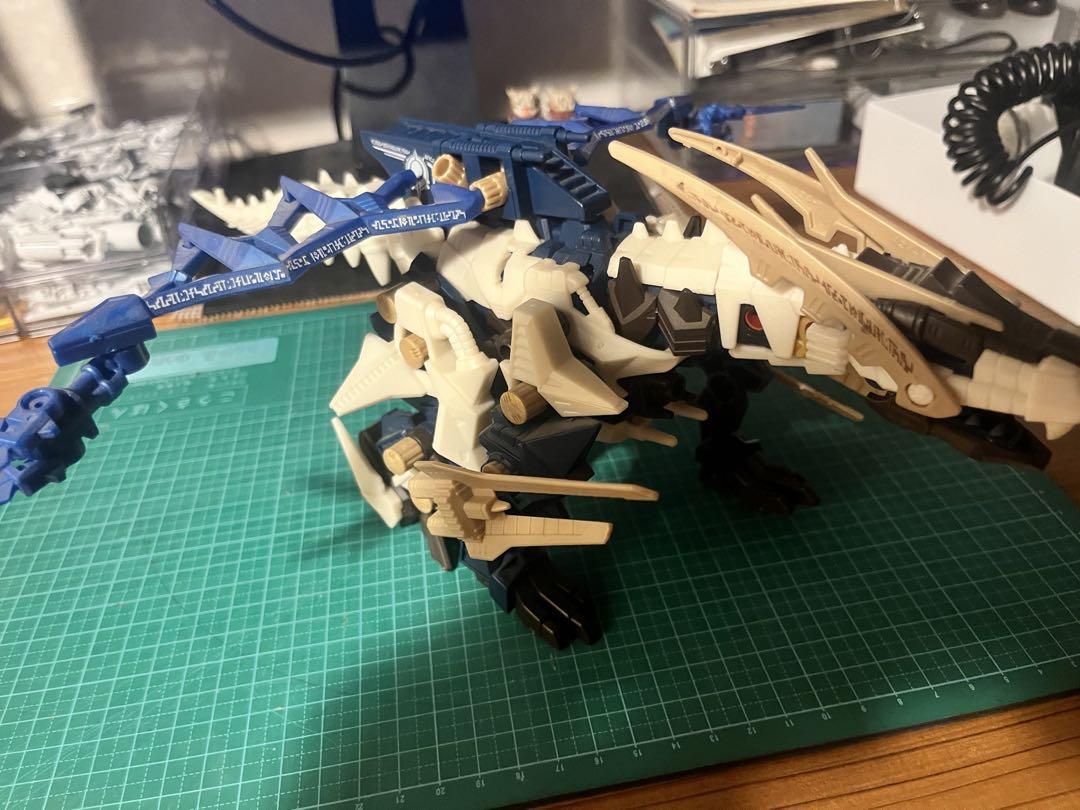 デカルトドラゴン　ゾイドジェネシス　トミー