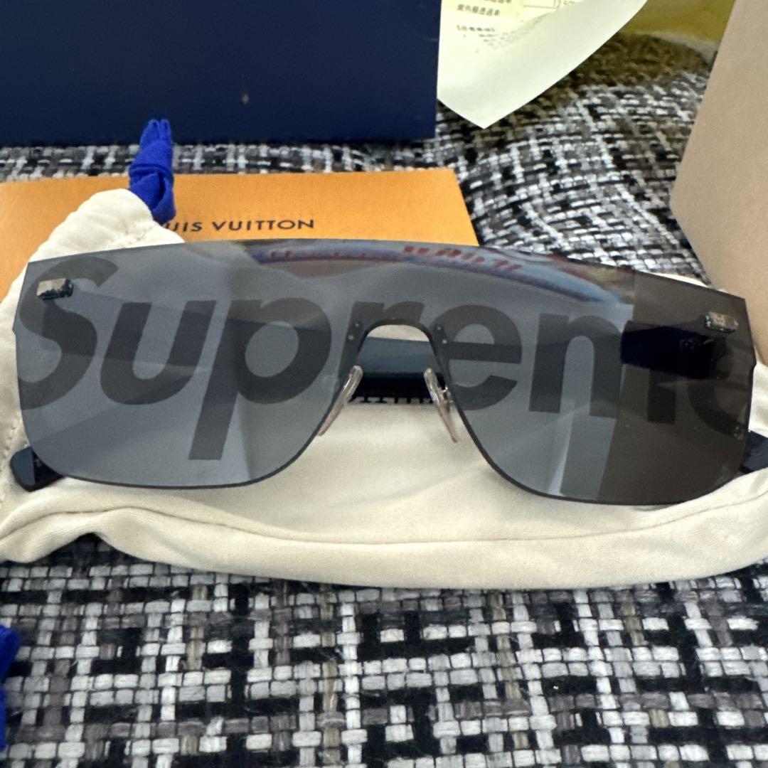 Louis Vuitton Supreme サングラス コラボ