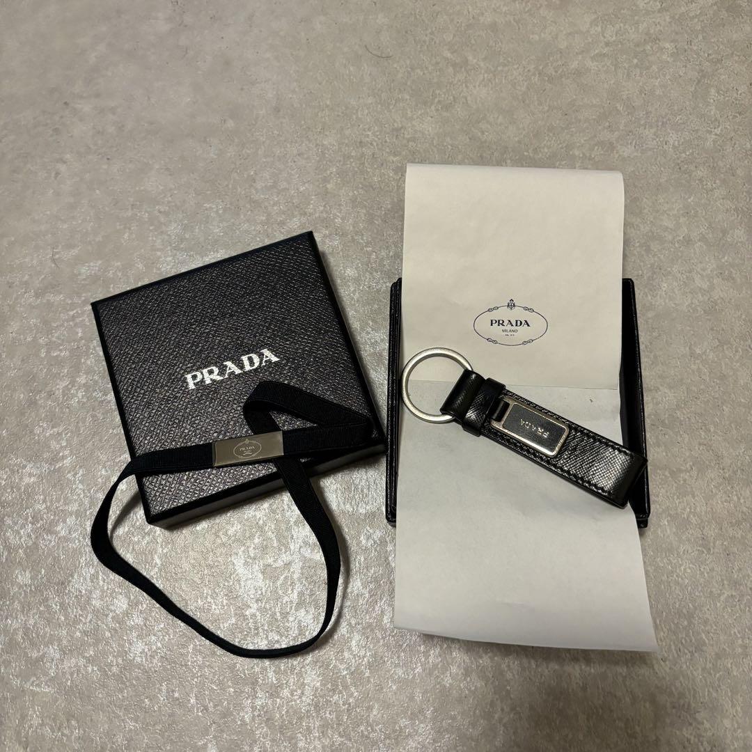 プラダ PRADA キーリング