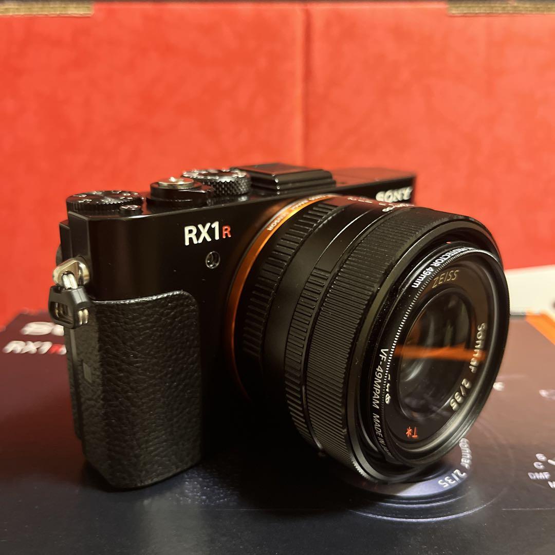DSC-RX1RM2 純正フード付きソニー