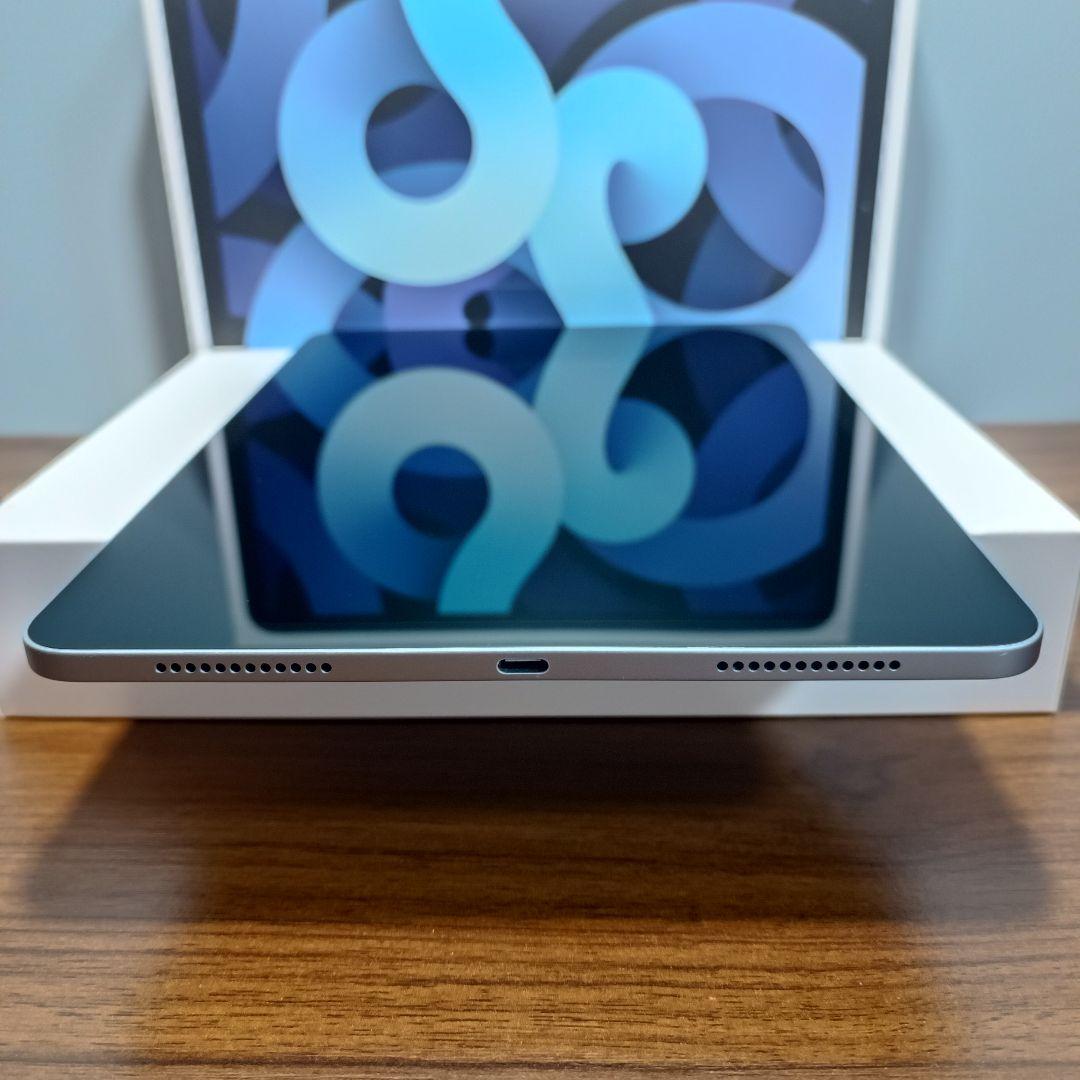 iPad Air4 第4世代 64GB WIFIモデル　非純正キーボード付き 数量限定品】iPad Air4 Wi-Fiモデル シルバー 64GB キーボード