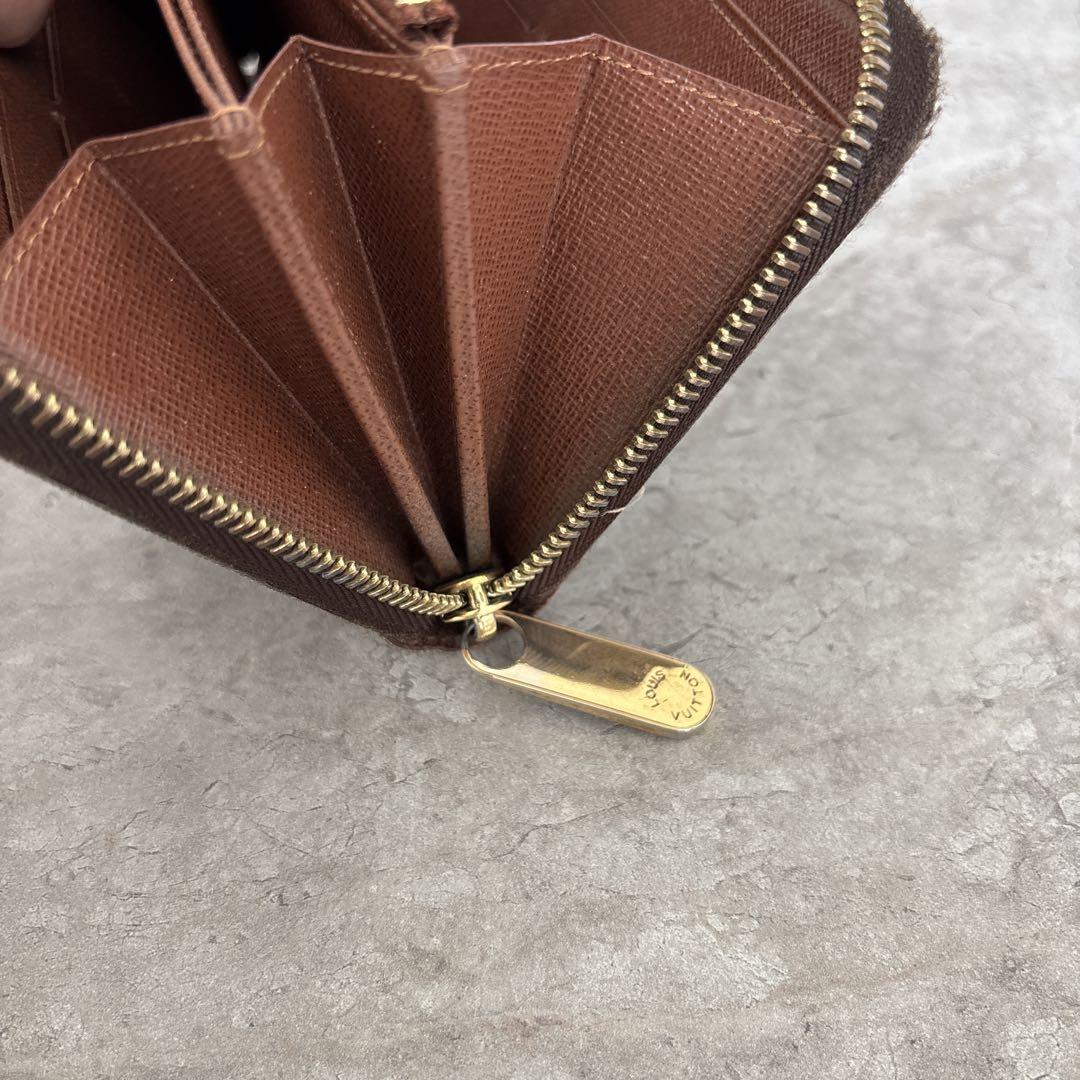 VUITTON 長財布