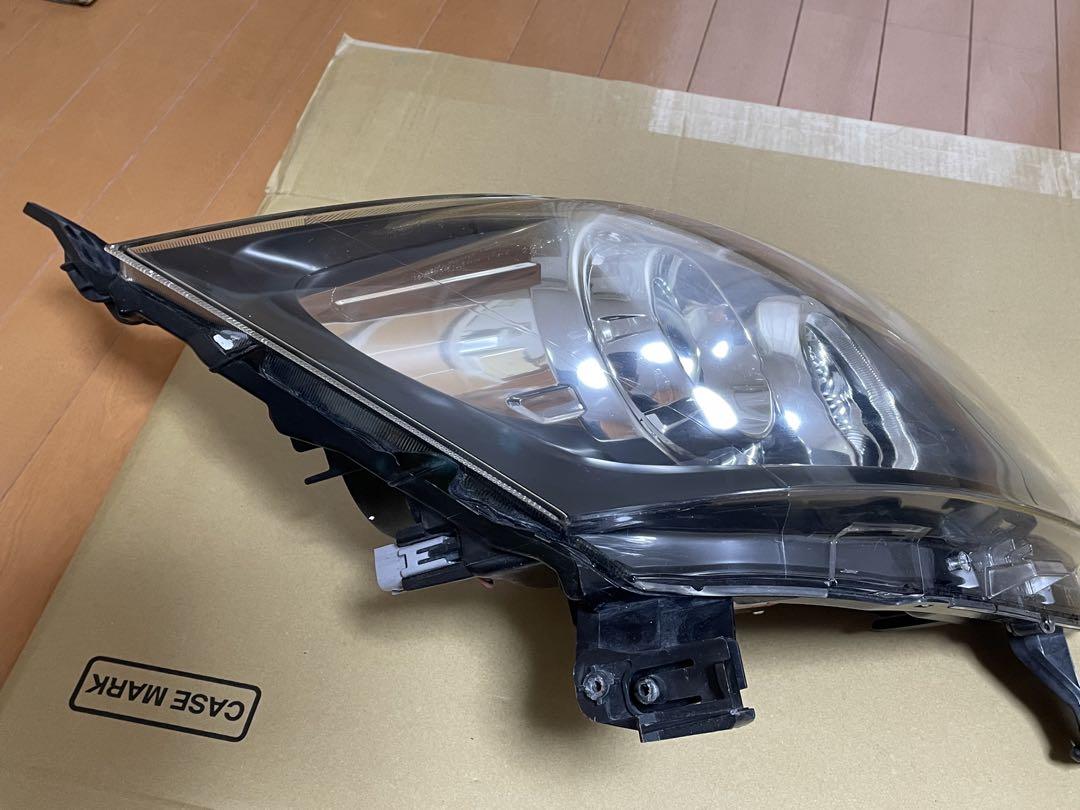 Blue3さん専用 コーティング済　中古品　l175 L185 純正ヘッドライト
