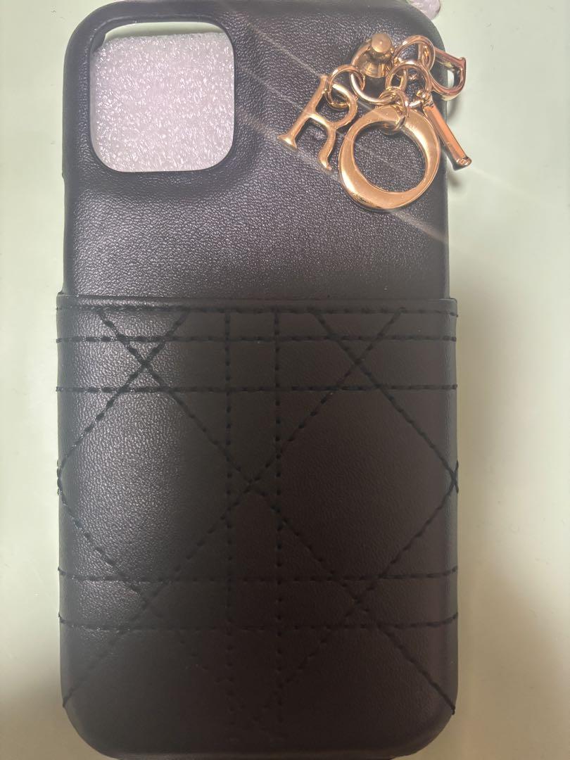 Dior ブラックキルティング iPhoneケース15 CASEKOO iPhone 15用ケース Dior キルティングカードケース
