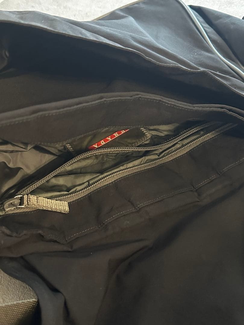 PRADA ショルダーバッグ